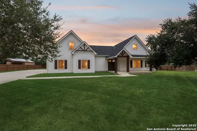 177 E Short Meadow Dr, Lytle, TX 78052 - #1