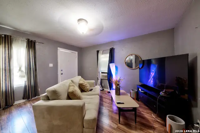 502 -504 Shannon Ave., Seguin, TX 78155 - #3