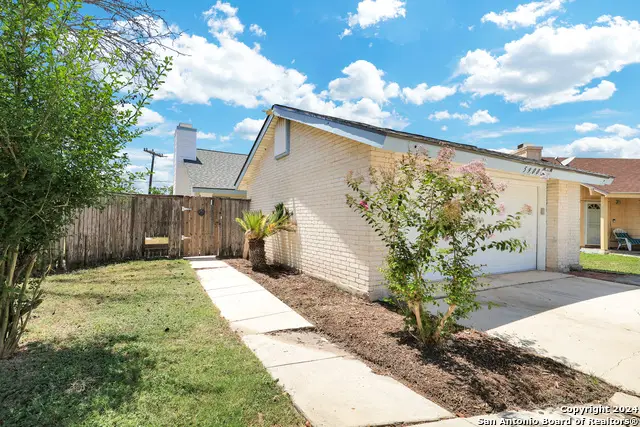 5900 Lake Superior St, San Antonio, TX 78222 - #2