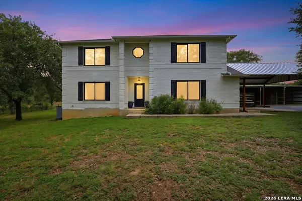 302 Whispering Oaks, Adkins, TX 78101