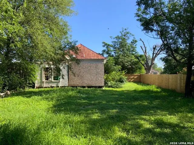 127 Fredonia St, San Antonio, TX 78203 - #1