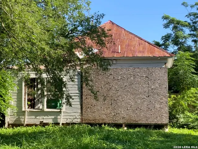127 Fredonia St, San Antonio, TX 78203 - #3