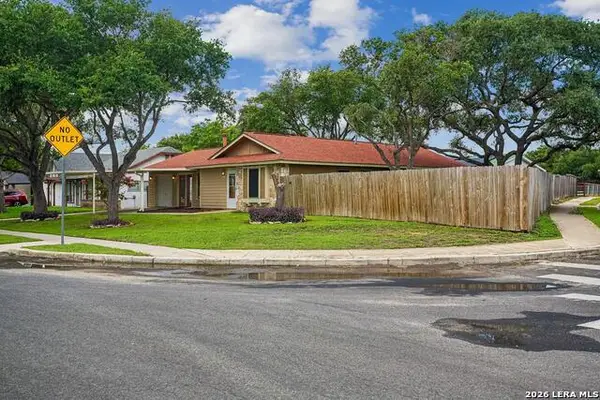 6847 Blue Lake, San Antonio, TX 78244