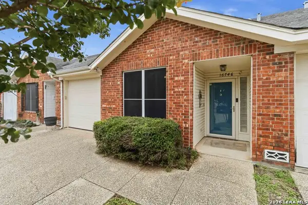 16746 Henderson Pass, San Antonio, TX 78232