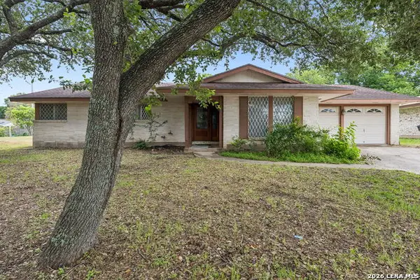 10801 Pinehill St, San Antonio, TX 78230