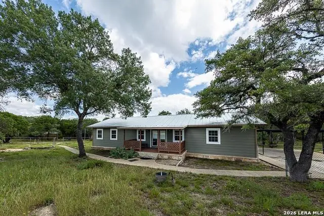 154 Linda Dr, Canyon Lake, TX 78133 - #1