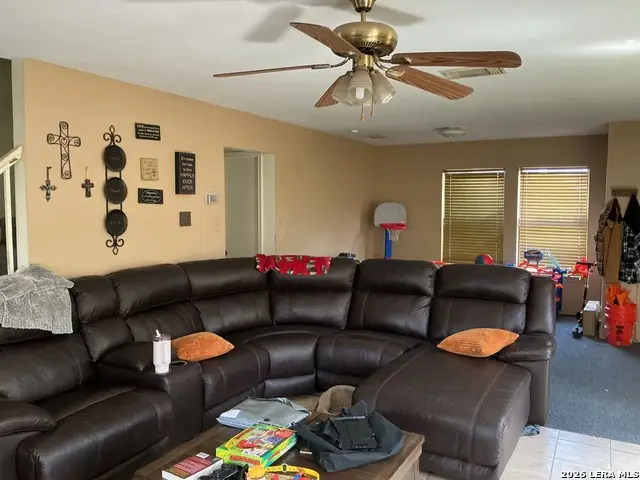9939 Kelton Dr, San Antonio, TX 78250 - #3