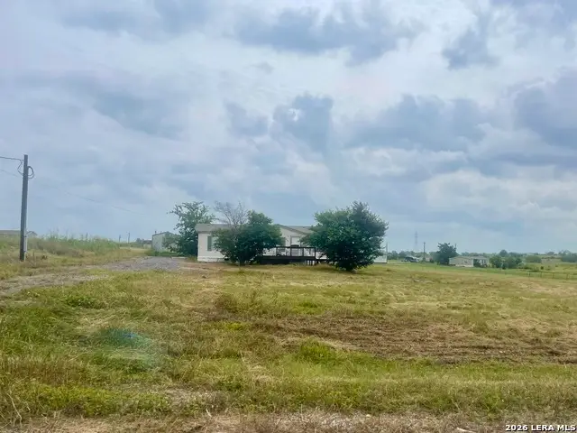 245 Ridge Run Dr, Seguin, TX 78155 - #1