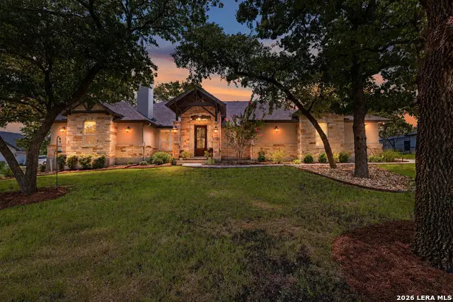 125 N Tranquility Dr, La Vernia, TX 78121 - #1