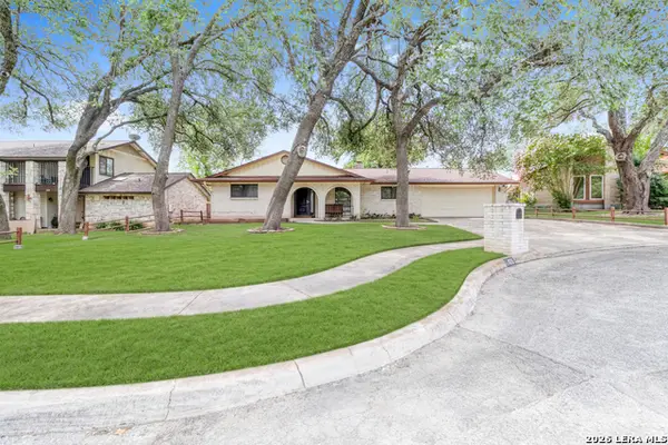 1406 Button Ln, San Antonio, TX 78232