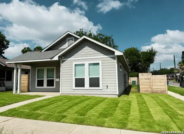 1018 S Pine St, San Antonio, TX 78210 - #3