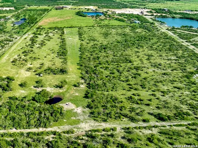 8809 Fm 791, Falls City, TX 78113 - #2