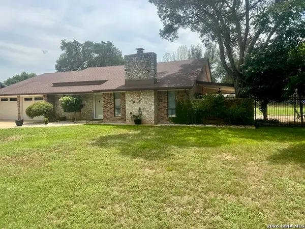 407 Marymont, New Braunfels, TX 78130