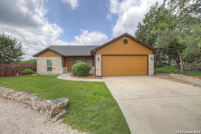 596 Riviera Dr, Canyon Lake, TX 78133 - #1