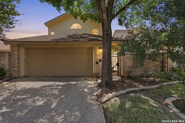 28 Courtside Cir, San Antonio, TX 78216 - #1
