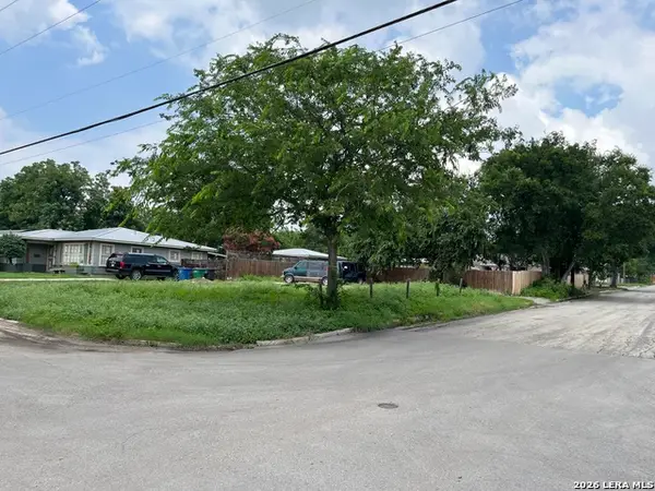 2234 Saint Anthony Ave, San Antonio, TX 78210