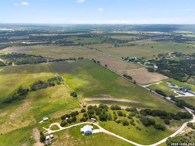 151 Lower Dietert Rd, Comfort, TX 78013 - #2