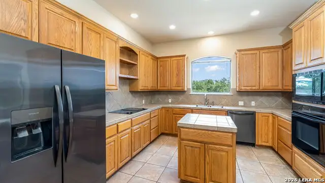 27509 Boerne Cliff Dr, Boerne, TX 78006 - #3