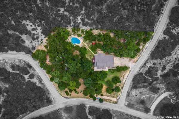 119 Private Road 1738, Mico, TX 78056