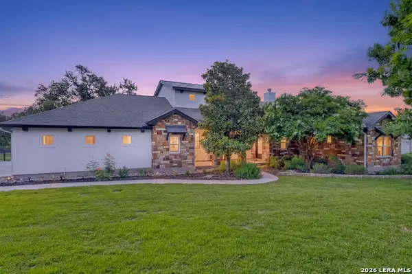 1424 Decanter Dr, New Braunfels, TX 78132