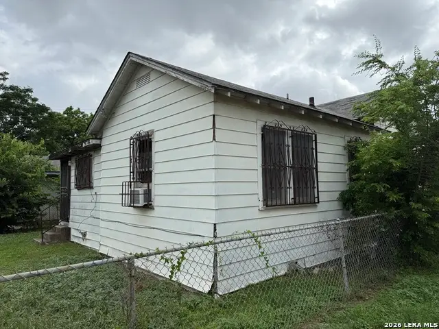 217 S Polaris St, San Antonio, TX 78203 - #3