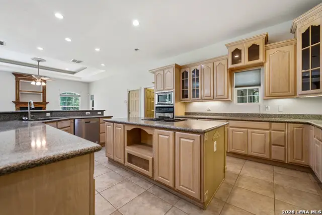 282 Shannon Rdg, Floresville, TX 78114 - #2