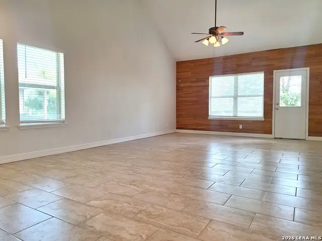 5801 Devonwood St, Cibolo, TX 78108 - #3