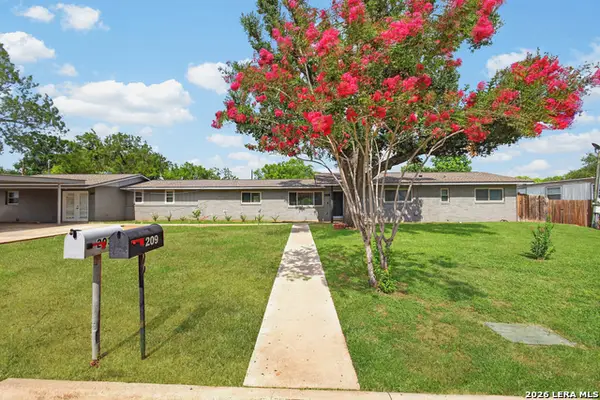 203 & 209 Greenlawn, Pleasanton, TX 78064