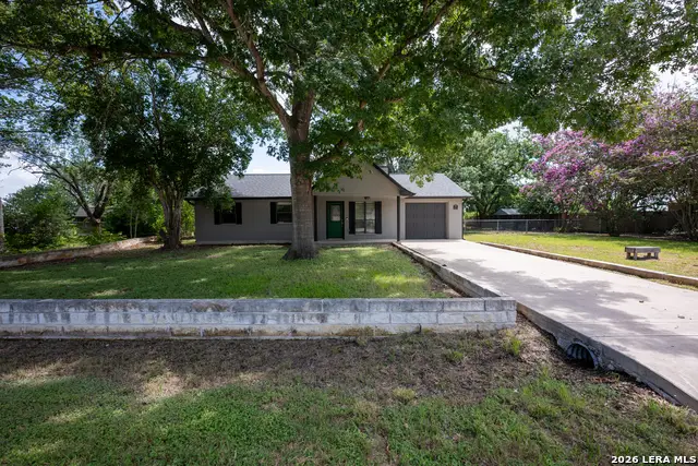 107 Country Ln, Maxwell, TX 78656 - #1