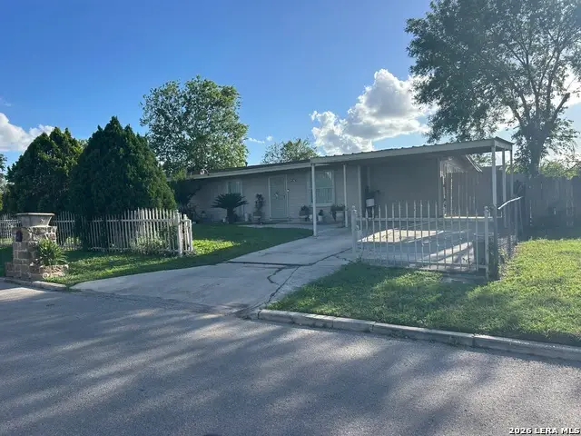 7531 Alpine Valley Dr, San Antonio, TX 78242 - #2