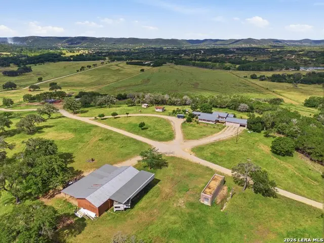 18954 State Highway 16 N, Medina, TX 78055 - #2