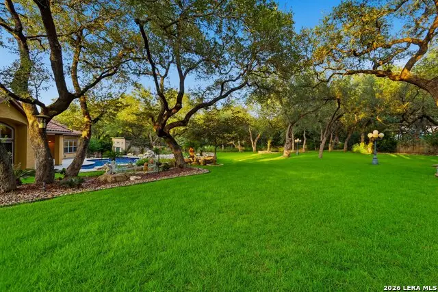 22175 Quiet Moon Dr., San Antonio, TX 78266 - #3