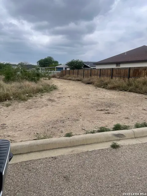 2522 De Leon Drive, Eagle Pass, TX 78852 - #3