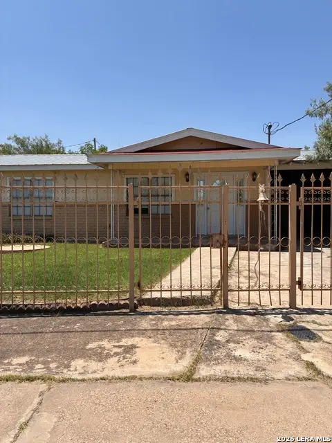 1398 Wilson St, Eagle Pass, TX 78852 - #1