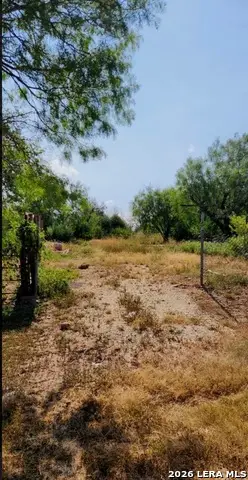 6834 Calle Briseno, San Antonio, TX 78252 - #2