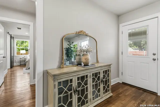225 Arvin Dr, Terrell Hills, TX 78209 - #2