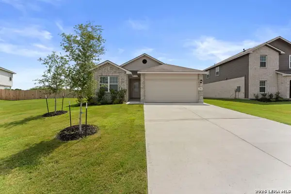 321 Singing Valley, Cibolo, TX 78108
