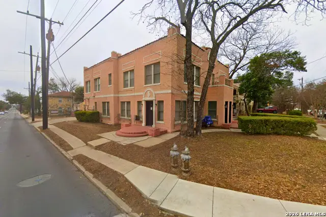 400 W Lynwood Ave, San Antonio, TX 78212 - #2
