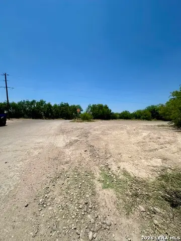 11 Dub Drive, Eagle Pass, TX 78852