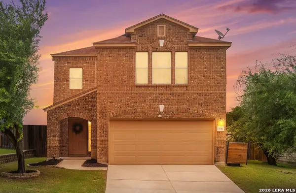 5747 Columbia Dr, Cibolo, TX 78108