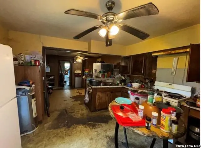 325 Mcnarney St, San Antonio, TX 78211 - #3