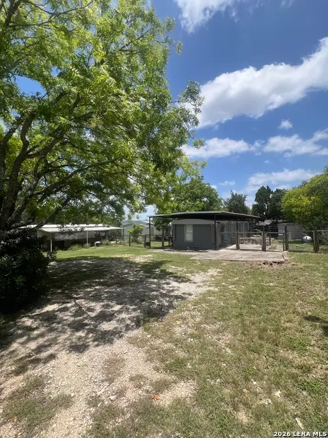 496 Glenn Dr, Canyon Lake, TX 78133 - #1