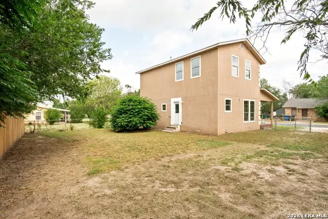 438 Cresthill Rd, San Antonio, TX 78220 - #3
