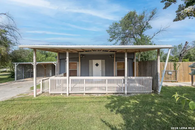 703 S Baylor, Cotulla, TX 78014 - #2