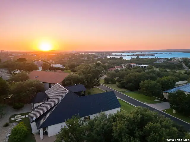 302 Left Ln, Horseshoe Bay, TX 78657 - #3