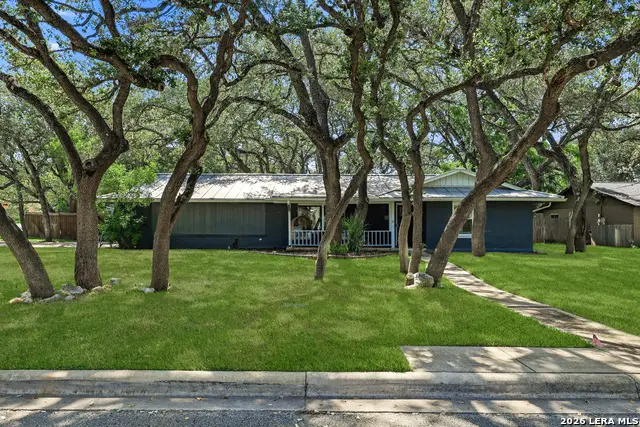146 Canyon Creek Dr, Hollywood Park, TX 78232 - #1