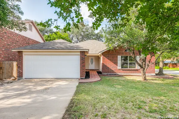 9598 Cantura Crst, San Antonio, TX 78250