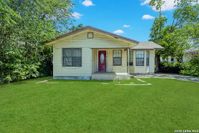3719 W Travis St, San Antonio, TX 78207 - #2