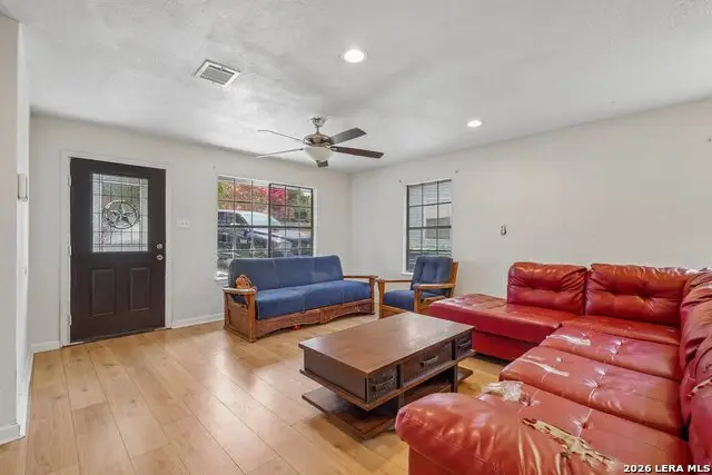 211 Rivertree, San Antonio, TX 78203 - #3