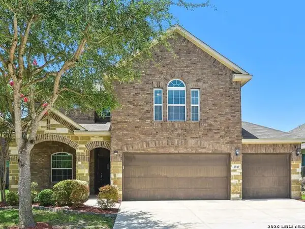 2949 Mistywood Ln, Schertz, TX 78108